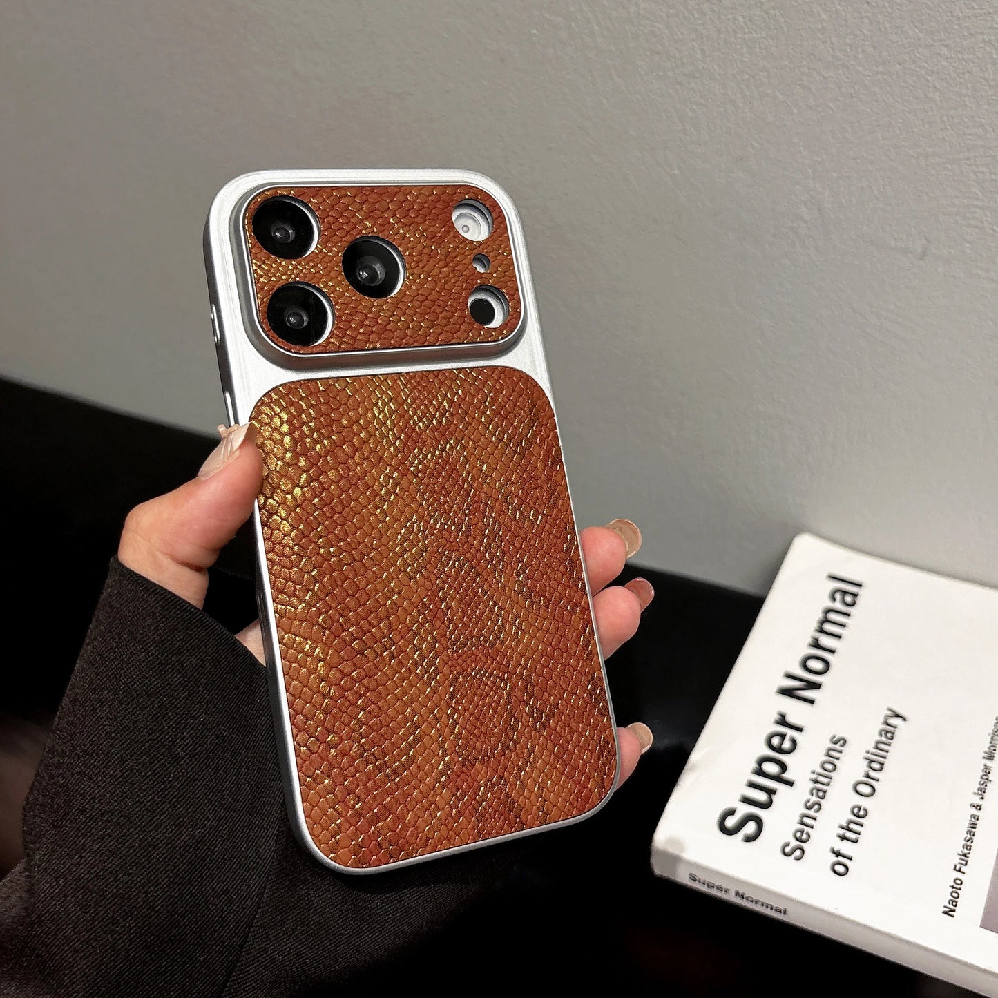 Premium Business Leather Texture Pattern Phone Case For iPhone 17 Air 16 15 14 13 Pro Max Plating Glossy Shockproof Back Cover